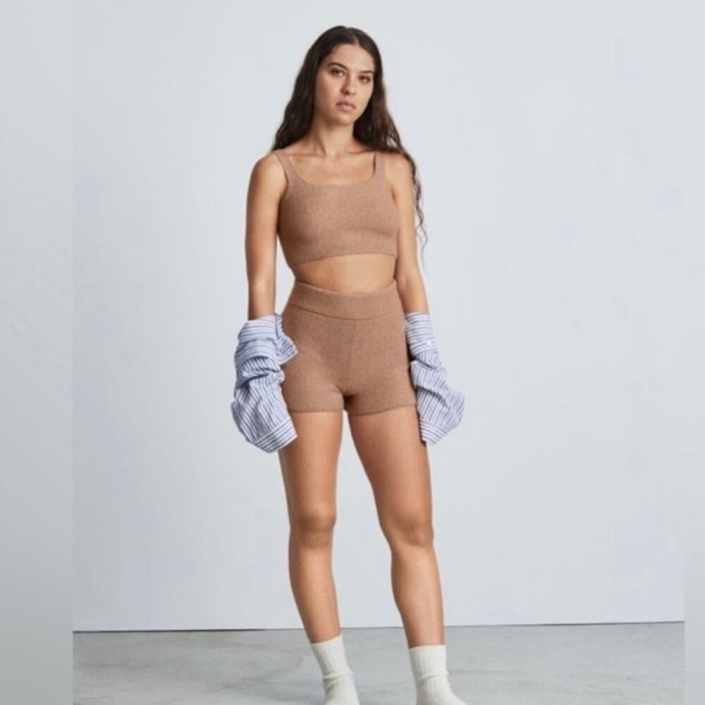 Everlane NEW Size Medium Womens The Cozy Stretch Cropped Tank - Picture 4 of 5